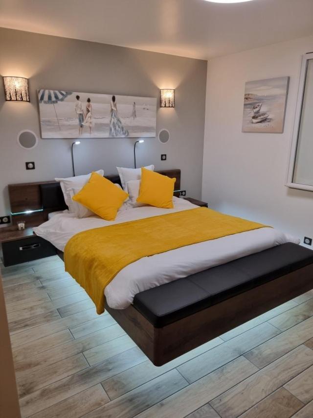 Apparts Hôtel du Sillon Pleubian Chambre photo